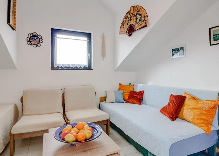 Apartment With Beautiful View And Big Terrace *